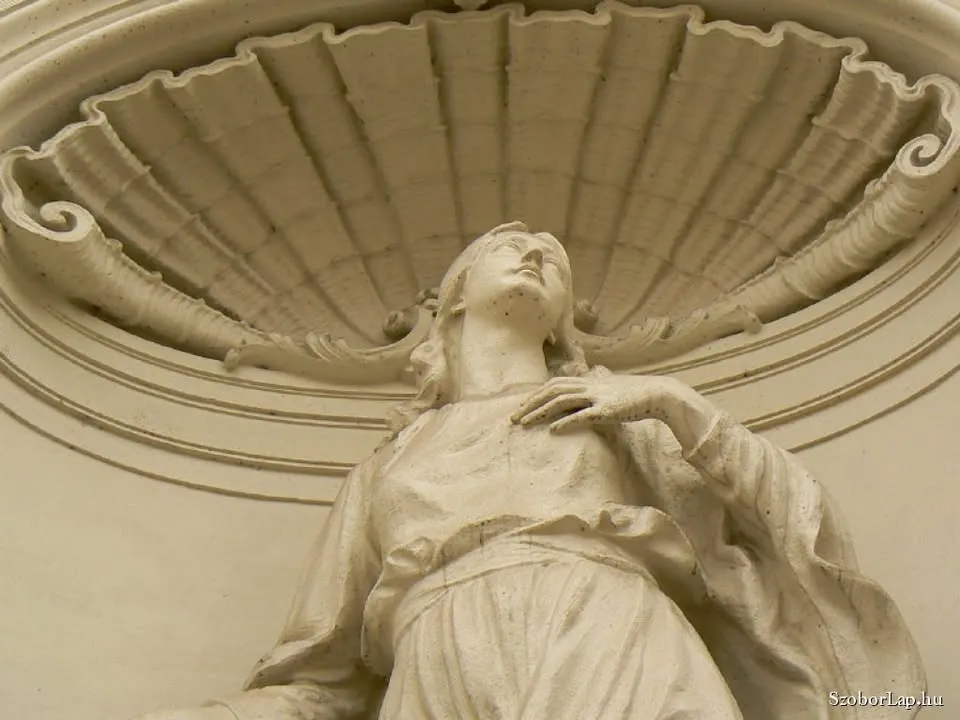 „BOLDOGASSZONYOK”